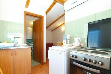 דירות לתיירים Apartment Lavender 700