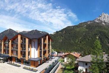 Hotel Ciampedie Luxury Alpine Spa
