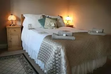 Hostel The Butterleigh Inn