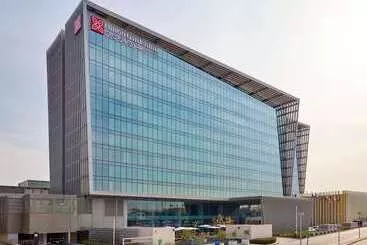 ホテル Hilton Garden Inn Kuwait