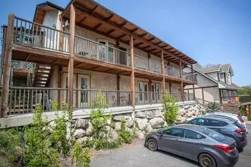 هاستل Timberland Inn