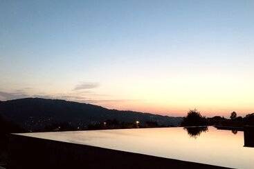 住宿加早餐  Bhdouro