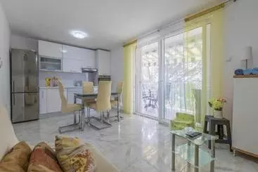 Turistihuoneistot Apartment Cherry 2