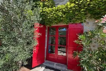 ベッドアンドブレックファースト Mas Lo Faix