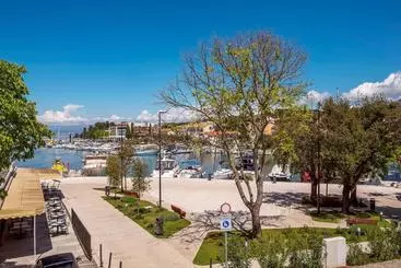 Turistihuoneistot Apartment Dumica