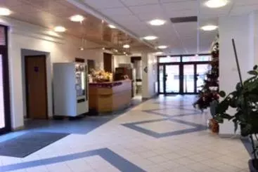 Hotelli Kyriad Direct Montauban Centre