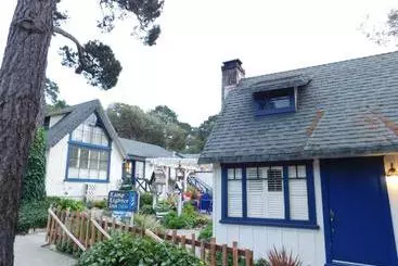 Hotelli Lamp Lighter Inn And Sunset Suites