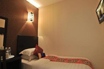 Otel Sea Lion  @ Klang