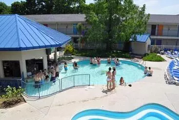 Hotelli Islander Inn