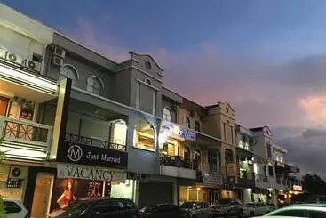 ホテル Lintas Plaza