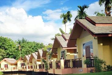 Hotel Maerim Whale Park Resort