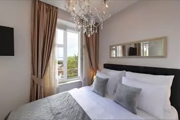 Panzió Via Porto Rooms