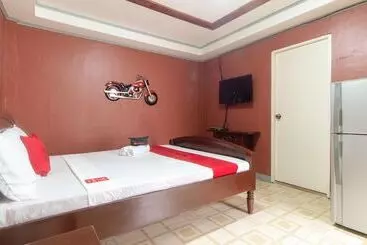 Pensione Reddoorz Near Laoag Capitol