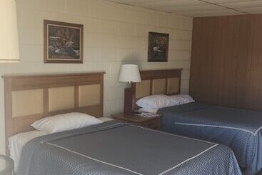 فندق على الطريق 1st Inn