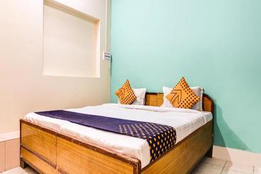 Отель Spot On 65115 Sagar Villa