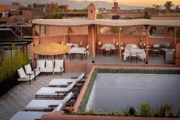 پانسیون Palais Aix Kabaj & Spa