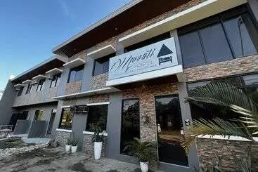 Monati Hostel Panglao