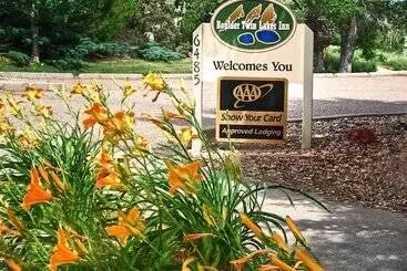 Hotel Boulder Twin Lakes Inn