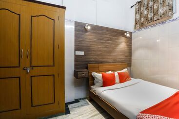 Hotel Oyo 65719 Sree Ganesh Mahal