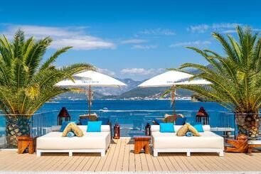 هتل Monte Palm Beach