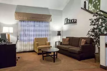 فندق Rodeway Inn At Six Flags