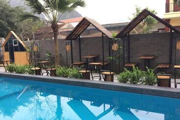 استراحتگاه Tam Coc Marina Villa