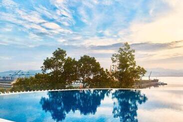 Bbq Hostel Ha Long 2