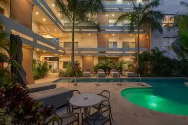 Aparthotel Valhalla Residences By Biwa