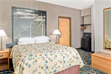 Szálloda Super 8 By Wyndham Walnut