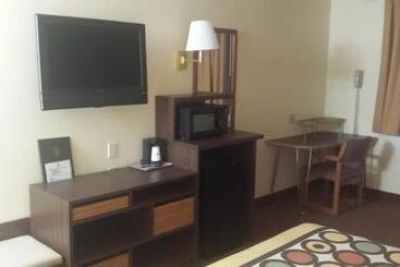 Motel Super 8 By Wyndham Rawlins Wyoming