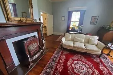 ベッドアンドブレックファースト The Inn At Key Falls Estate