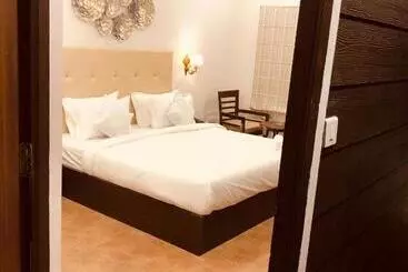 Hotel Aurum Resorts