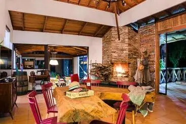 ホテル Kawa Mountain Retreat