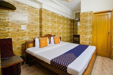 Hotel Spot On 68349 Kaka