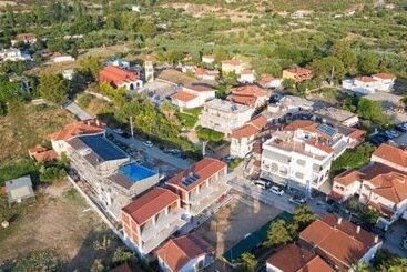 Жильё для туристов Persefoni Rooms