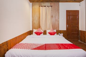 هاستل Sibayak Ncole By Oyo Rooms