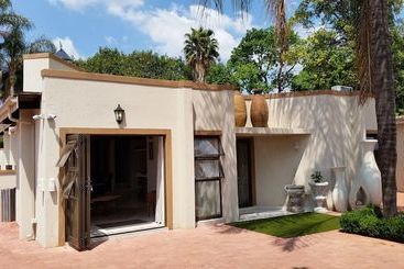 Hotell Wildflower Lodge