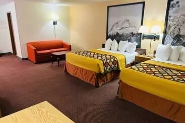 汽车旅馆 Super 8 By Wyndham Hot Springs