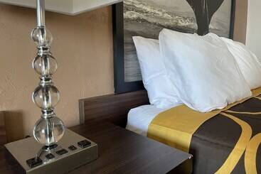 مُتل Super 8 By Wyndham Ketchikan