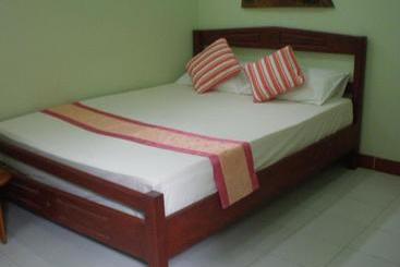 ホテル Smile Samed House