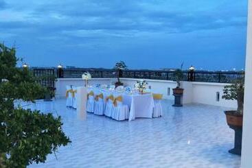 Magnolia Hotel Cam Ranh