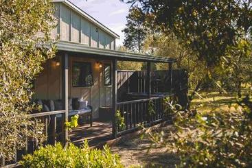 Kır Evi Olive & Vine Estate