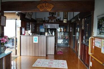 פנסיון Lien Tono