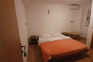 پانسیون Rooms Ivankovic