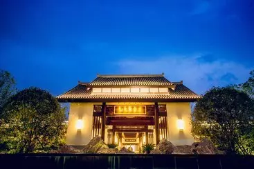 Riad Xinhualian Lv Xin Gu