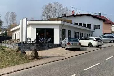 Ferienwohnungen Weis Am Bostalsee
