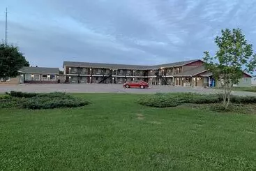 فندق Pine River Inn