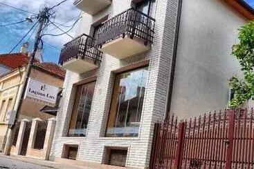 پانسیون Garni Hotel Laguna Lux