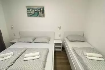 Pensionat Prenoćište Stari Grad   Old Town