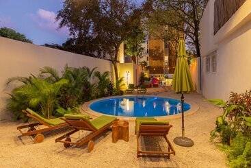 Oostel Smart Capsule Hostel Tulum Pueblo
